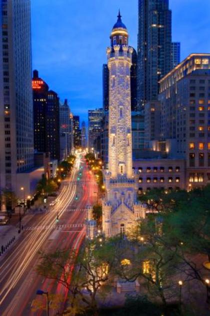 Homewood Suites Chicago Downtown - Magnificent Mile - image 3